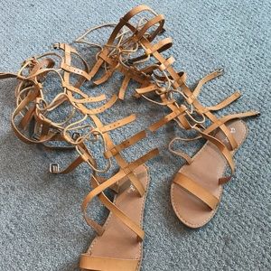NEVER WORN GLADIATOR SANDALS